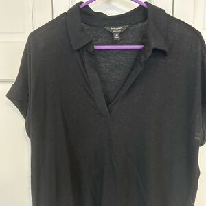 Banana Republic Woman’s Black Collared Top- Cuffed Short Sleeves
Sz M